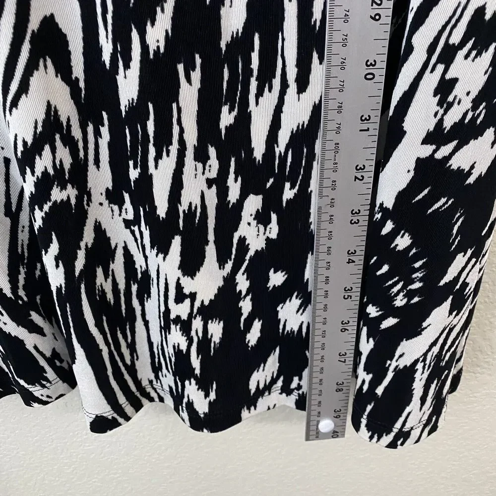 Chico's Dress Womens Size 1 Medium Travelers Faux Wrap Midi Black White - Picture 5 of 7